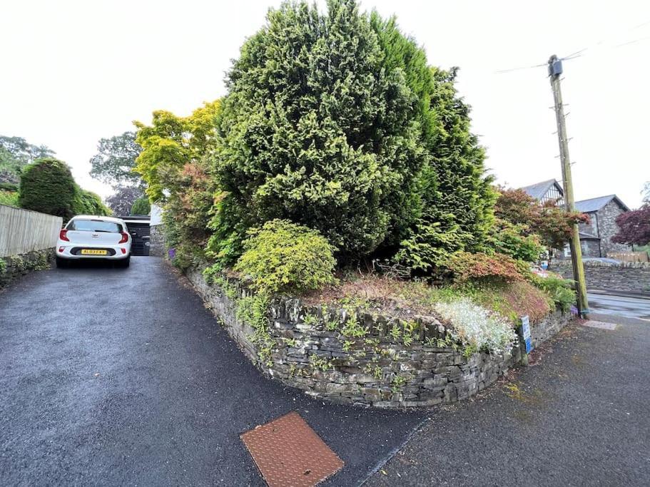Cheerful 3 Bedroom Cottage In Central Location Ambleside Bagian luar foto